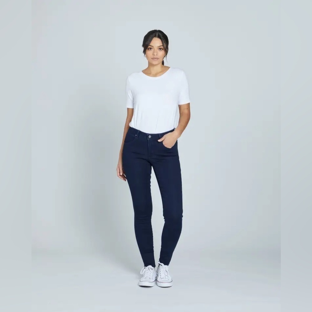 Universal Standard Mid-Rise Seine‎ 32” Dark Indigo Skinny Size L 8